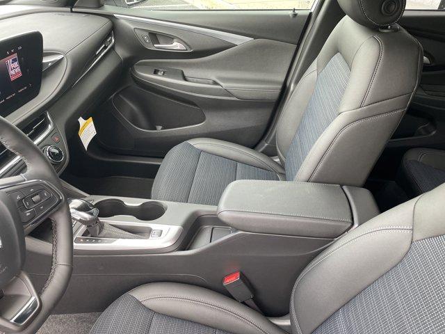 new 2025 Buick Envista car, priced at $26,185