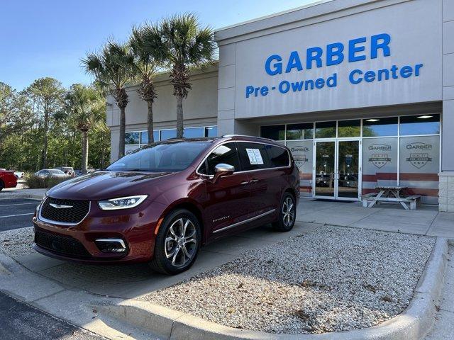 used 2022 Chrysler Pacifica car, priced at $41,451
