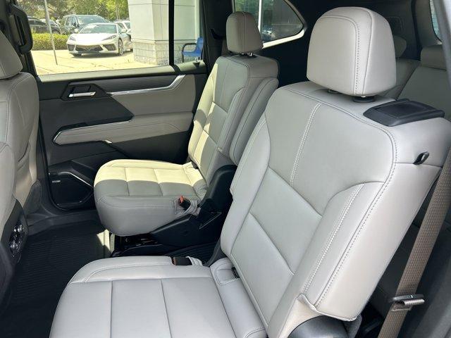 new 2025 GMC Acadia car, priced at $45,753