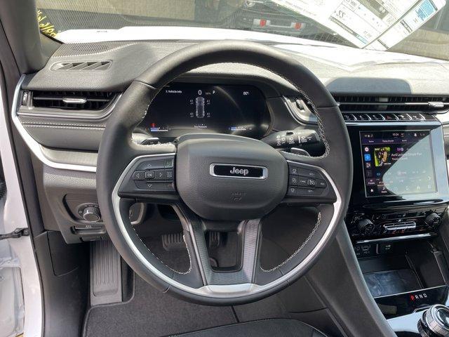 new 2025 Jeep Grand Cherokee car, priced at $37,913