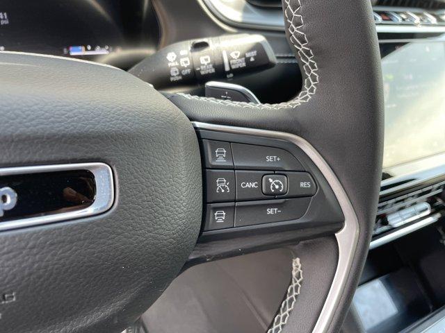new 2025 Jeep Grand Cherokee car, priced at $37,913