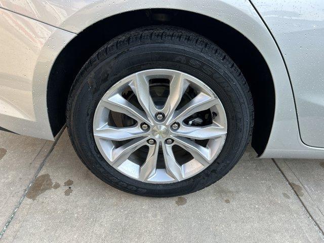 used 2019 Chevrolet Malibu car, priced at $16,428