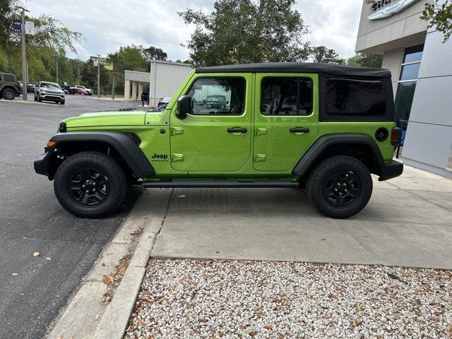 new 2025 Jeep Wrangler car, priced at $41,552
