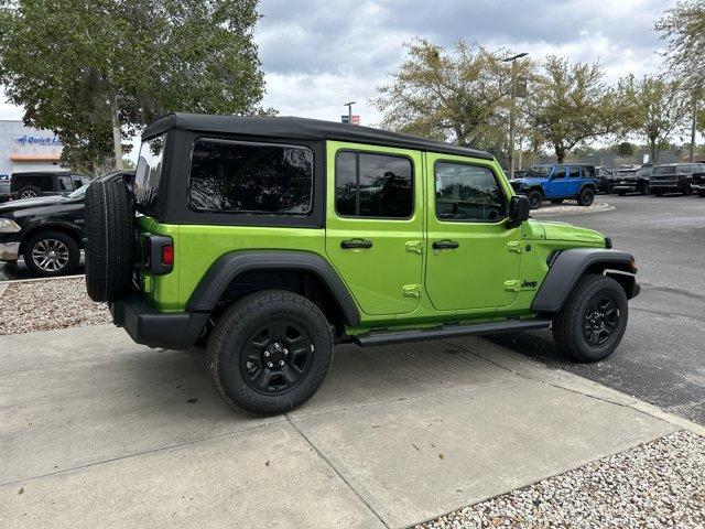 new 2025 Jeep Wrangler car, priced at $41,552