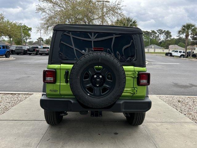 new 2025 Jeep Wrangler car, priced at $41,552
