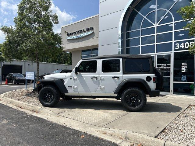 new 2025 Jeep Wrangler car, priced at $38,075