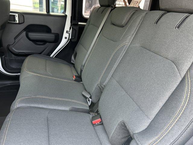 new 2025 Jeep Wrangler car, priced at $38,075
