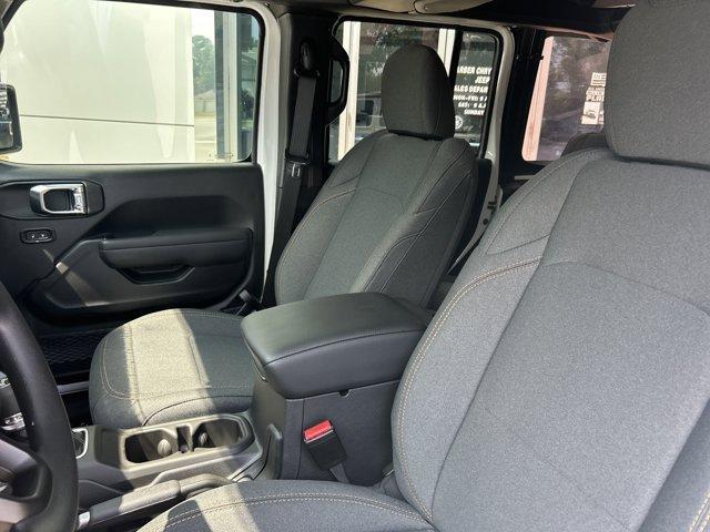 new 2025 Jeep Wrangler car, priced at $38,075