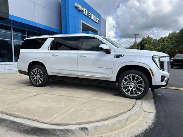new 2025 GMC Yukon XL car, priced at $90,549