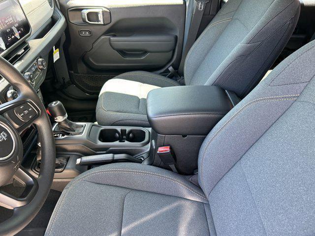 new 2025 Jeep Wrangler car, priced at $41,939