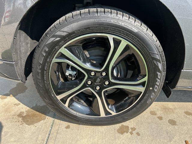used 2022 Ford Edge car, priced at $31,495