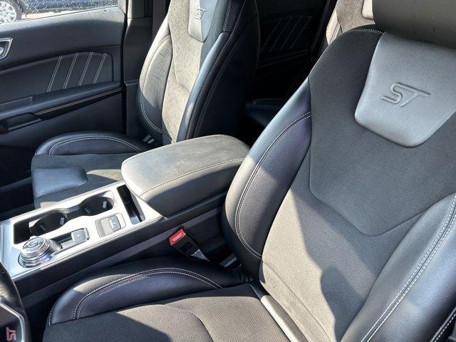 used 2022 Ford Edge car, priced at $31,495