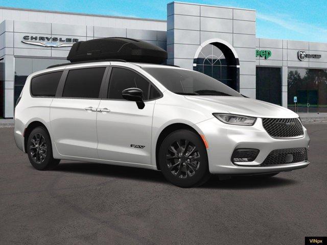 new 2025 Chrysler Pacifica car, priced at $47,650