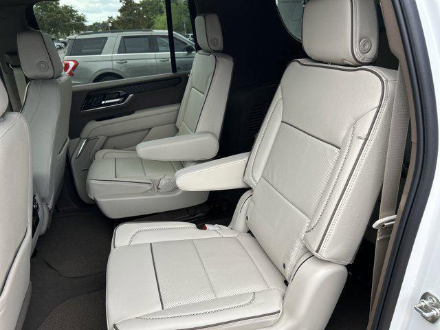 new 2025 GMC Yukon XL car, priced at $90,549
