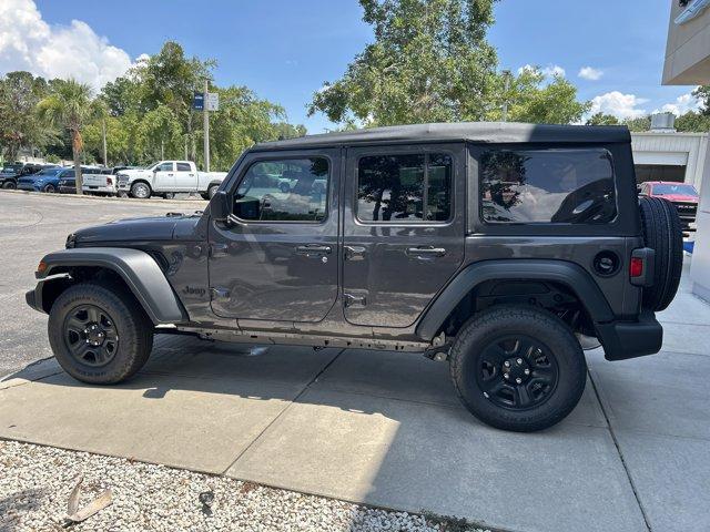 new 2025 Jeep Wrangler car, priced at $36,844