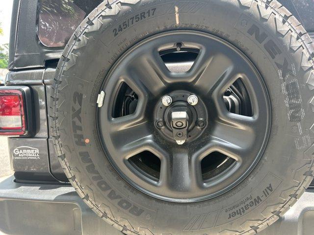 new 2025 Jeep Wrangler car, priced at $42,189