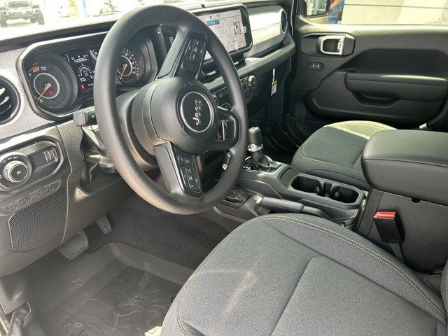 new 2025 Jeep Wrangler car, priced at $42,189