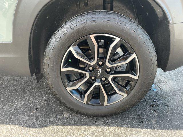 new 2025 Chevrolet TrailBlazer car, priced at $26,869
