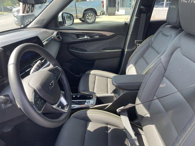 new 2025 Chevrolet TrailBlazer car, priced at $26,869