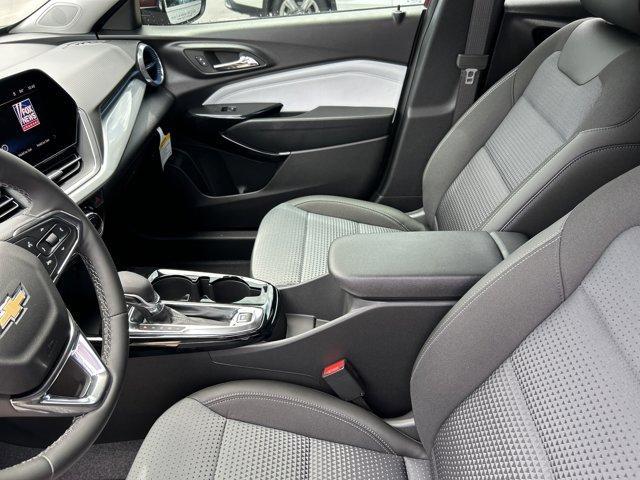new 2025 Chevrolet Trax car, priced at $24,475