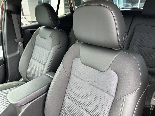 new 2025 Chevrolet Trax car, priced at $24,475