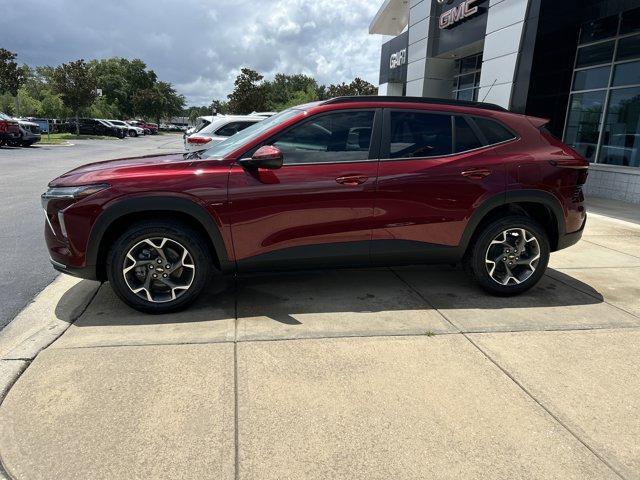 new 2025 Chevrolet Trax car, priced at $24,475