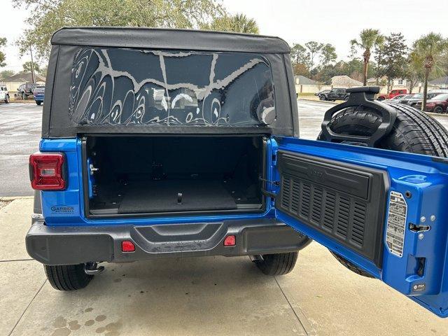 new 2025 Jeep Wrangler car, priced at $50,760