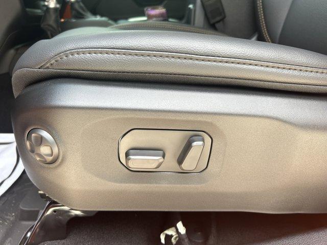 new 2025 Jeep Wrangler car, priced at $51,945