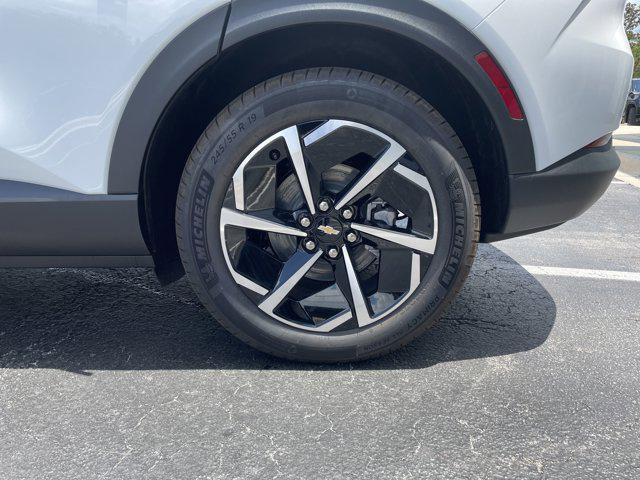 new 2025 Chevrolet Equinox EV car, priced at $33,790
