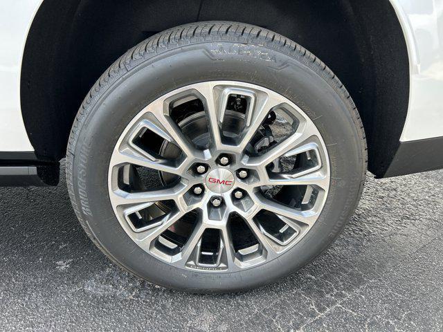 new 2025 GMC Yukon XL car, priced at $89,523