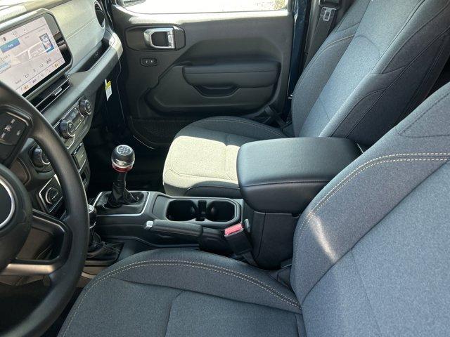 new 2025 Jeep Wrangler car, priced at $32,365