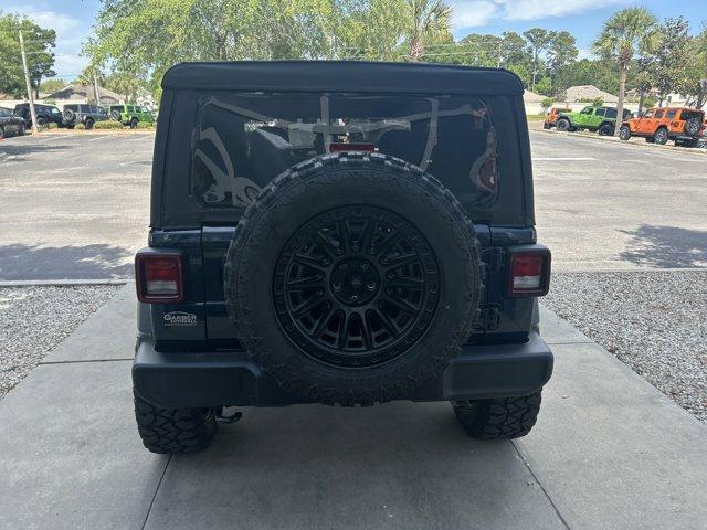 new 2025 Jeep Wrangler car, priced at $34,253