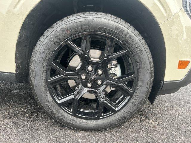 new 2025 Ford Maverick car, priced at $40,558