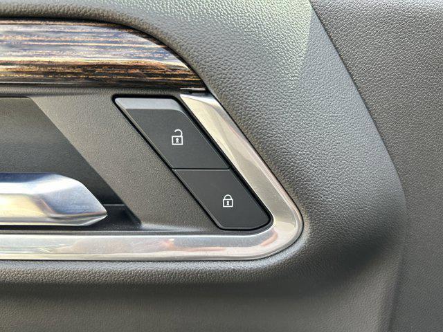 new 2025 GMC Sierra 1500 car, priced at $46,835