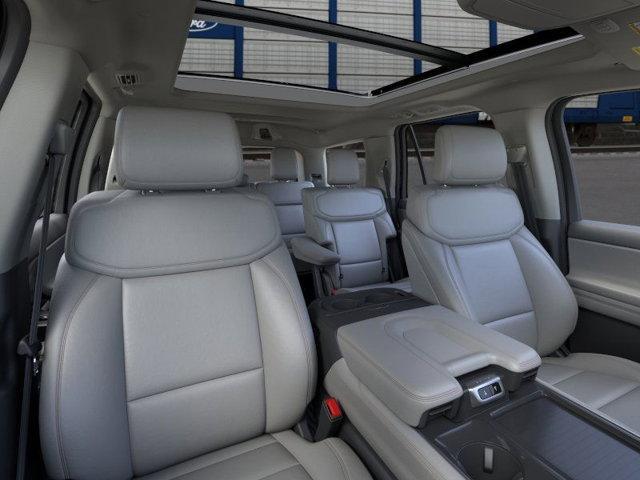 new 2025 Ford Expedition car, priced at $69,047