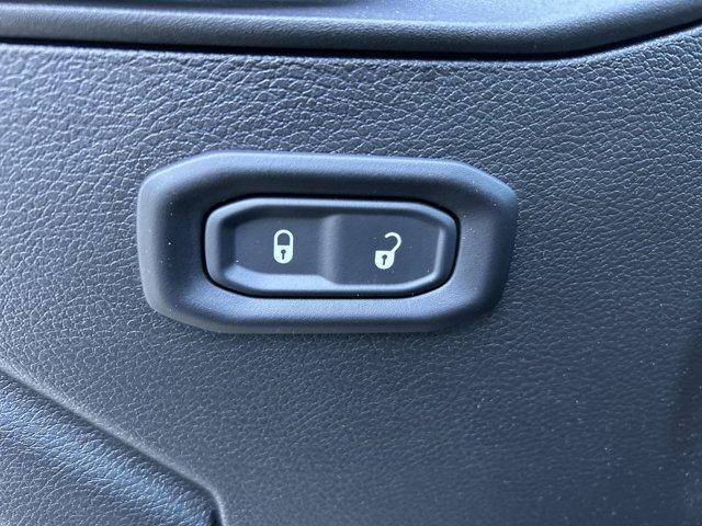 new 2025 Jeep Wrangler car, priced at $32,080