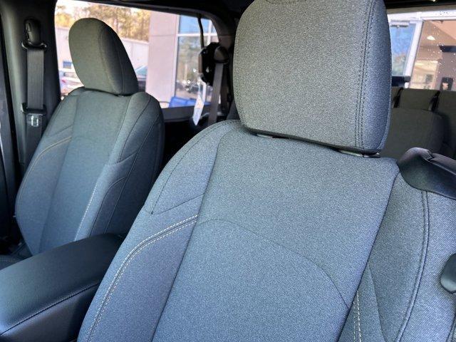 new 2025 Jeep Wrangler car, priced at $32,080