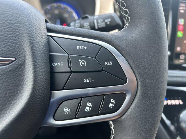 new 2025 Chrysler Pacifica car, priced at $37,482