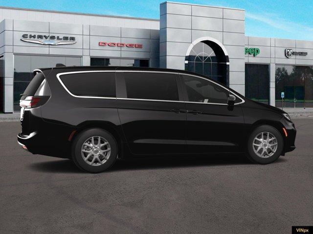 new 2025 Chrysler Pacifica car, priced at $45,725