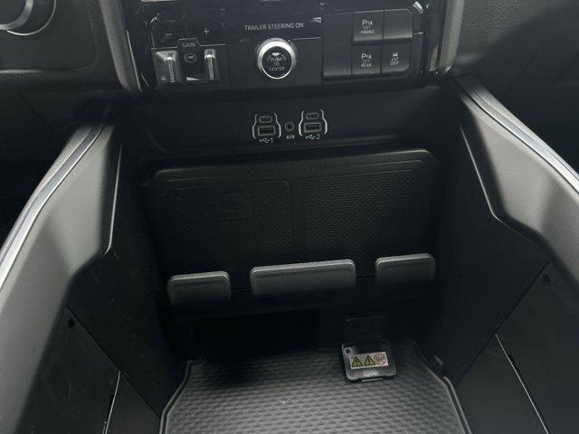 new 2025 Ram 1500 car, priced at $56,870