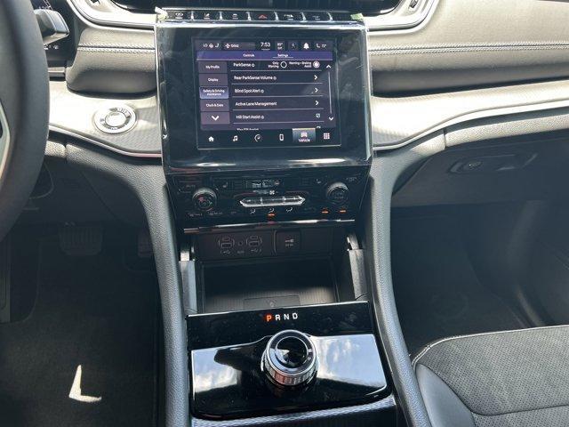 new 2025 Jeep Grand Cherokee L car, priced at $40,190