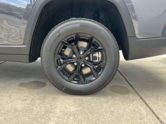 new 2025 Jeep Grand Cherokee L car, priced at $40,190