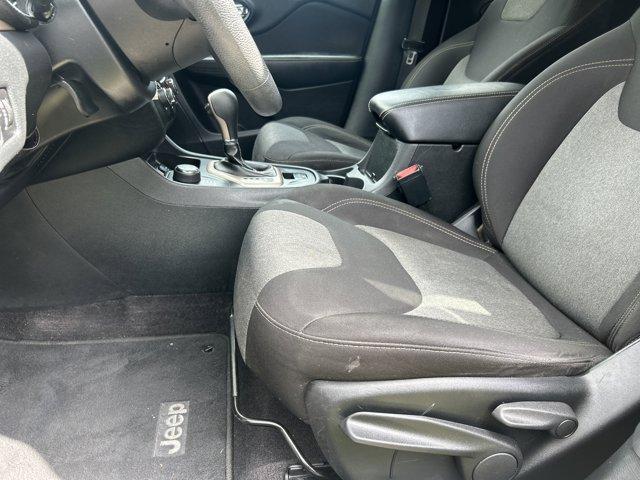 used 2016 Jeep Cherokee car, priced at $10,863