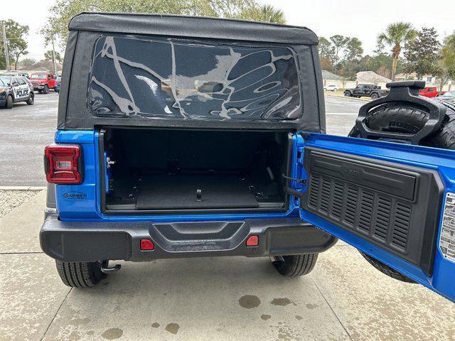 new 2025 Jeep Wrangler car, priced at $49,030