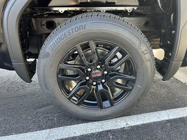 new 2025 GMC Sierra 1500 car, priced at $45,880