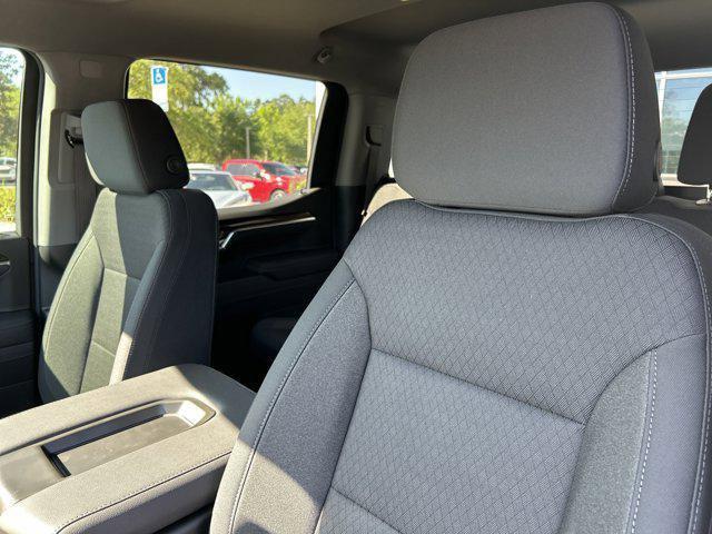 new 2025 GMC Sierra 1500 car, priced at $45,880