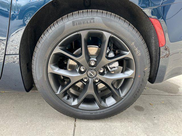 new 2025 Chrysler Pacifica car, priced at $51,566