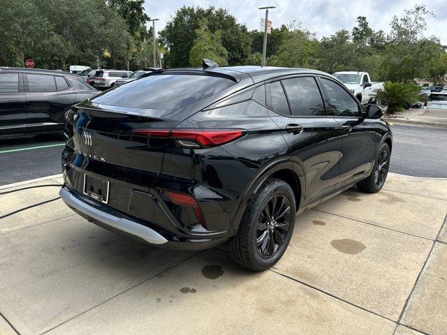 new 2025 Buick Envista car, priced at $27,806
