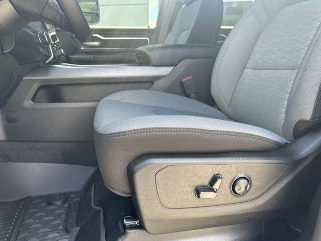 new 2025 Ram 1500 car, priced at $52,153