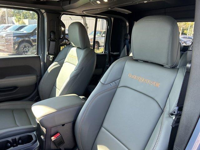 new 2025 Jeep Gladiator car, priced at $59,924